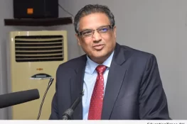 ڈی جی آئی ایس پی آر کے بیان پر سہیل وڑائچ کا دوٹوک جواب: "جس بات کی تردید کی گئی، وہ میرے کالم میں تھی ہی نہیں”