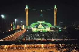 لاہور میں داتا علی ہجویریؒ کے 982 ویں عرس کی 3 روزہ تقریبات کا آغاز