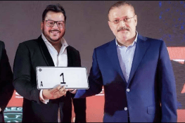 10 کروڑ روپے کی نمبر پلیٹ خریدنے والے بزنس مین مزمل کریم پراچہ انتقال کر گئے