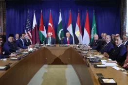 ڈونلڈ ٹرمپ کی مسلم ممالک کے رہنماؤں سے ملاقات، مشرق وسطیٰ کی صورتحال پر تبادلہ خیال