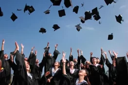 برطانیہ میں اعلیٰ تعلیم حاصل کرنے کے خواہش مند پاکستانیوں کے لیے اہم خبر