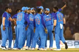 ایشیا کپ 2025: بھارتی کرکٹ ٹیم اسپانسر کے بغیر میدان میں اُترے گی