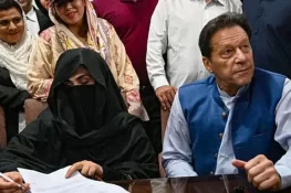 توشہ خانہ ٹو کیس: بلغاری جیولری سیٹ کی قیمت کم لگانے کا اعتراف، دو اہم گواہان سامنے آگئے