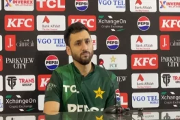 جس طرح کی بیٹنگ کر رہے تھے، مزید 15-20 رنز بن سکتے تھے: کپتان سلمان علی آغا