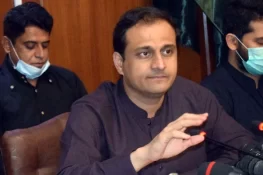 کراچی ہمارا ہے، فیصلے بھی ہم کریں گے، وفاق 200 ارب دے: مرتضیٰ وہاب