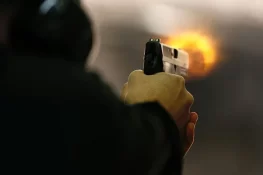 مالاکنڈ میں شوہر نے بیوی اور سسر سمیت 5 افراد کو قتل کر دیا