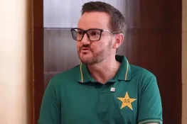 بھارتی ٹیم نے ہاتھ نہیں ملایا، مایوسی ہوئی: پاکستان کے ہیڈ کوچ مائیک ہیسن