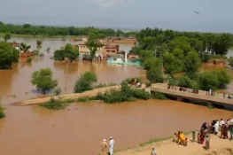 دریائے راوی اور چناب کی تباہ کاریاں ، مائی صفورہ بند کو بم سے اڑا دیا گیا