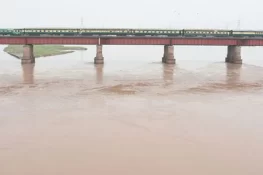 دریائے چناب میں انتہائی اونچے درجے کا سیلاب