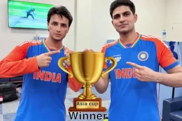 بھارتی کھلاڑیوں نے فرضی ٹرافی کے ساتھ تصاویر شیئر کر دیں