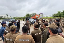 ملہو کھوکھر اور ڈی سی بند میں شگاف ڈالنے کی کوشش، مقدمہ درج