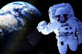 خلا میں پھنسنے کا ڈرامہ، جعلی خلاباز نے خاتون کو ہزاروں ڈالرز سے محروم کر دیا