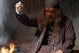 سرگودھا: جعلی عامل نے جن نکالنے کے بہانے لاکھوں بٹورے، نازیبا ویڈیو بنا کر بلیک میلنگ کی کوشش