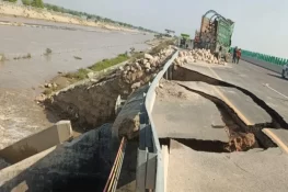 سیلاب کے باعث موٹر وے ایم 5 پر 13 مقامات متاثر، مزید 5 پوائنٹس کو خطرہ