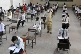 خیبرپختونخوا میں میٹرک کے امتحانات میں ناقص کارکردگی، 15 اسکول پرنسپل معطل