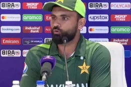 فخر زمان فٹ قرار، ہیلمٹ پر گیند لگنے کا معاملہ کلیئر