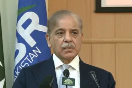 پاکستان کو قرضوں کے چکر سے نکالنا ہوگا: وزیراعظم شہباز شریف