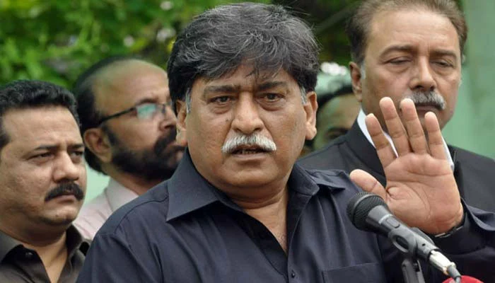 1491198_092908_updates حکومت اندرونِ سندھ کے ڈاکوؤں کو بے نظیر انکم سپورٹ کے ذریعے مالی مدد دے رہی :آفاق احمد