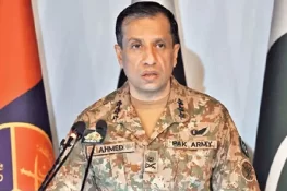 ڈی جی آئی ایس پی آر کا غلام اسحاق خان انسٹیٹیوٹ آف انجینئرنگ سائنسز اینڈ ٹیکنالوجی، ٹوپی کا دورہ