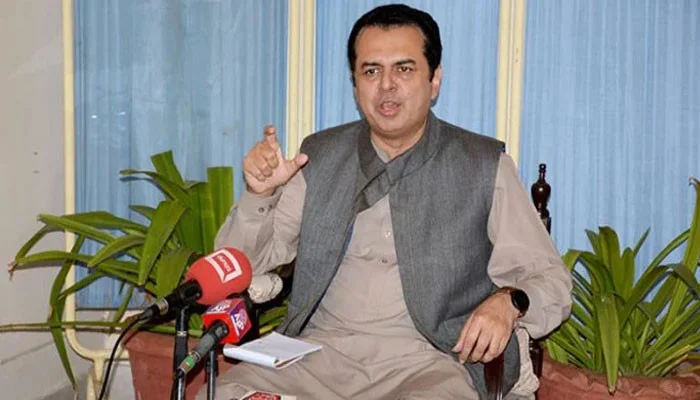 1522570_112742_updates سہیل آفریدی کام شروع کرنے سے پہلے ہی فارغ ہو جائیں گے، طلال چوہدری کا دعویٰ