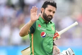 محمد رضوان سینٹرل کنٹریکٹ پر دستخط کرنے سے انکار