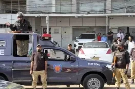 کراچی: غیر قانونی مقیم افغان شہریوں کے خلاف بڑا آپریشن، 21 افراد گرفتار