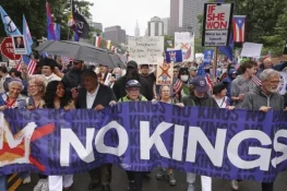 امریکا کے 2700 شہروں میں ’No Kings‘ مظاہرے، وجہ کیا ہے؟