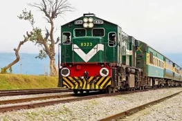 گزشتہ 5 سال میں کرپشن پر 140 ریلوے ملازمین کو سزائیں