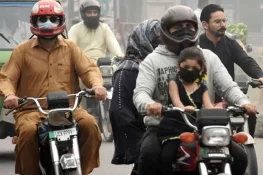 موٹر سائیکل پر سفر کرنیوالوں کیلئے ماسک کا استعمال لازمی قرار