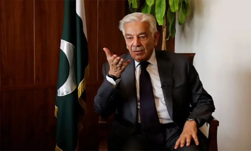 Khawaja-Asif ضرورت پڑی تو طالبان رجیم کو شکست دے کر دنیا کے لیے مثال بنا سکتے ہیں، وزیر دفاع خواجہ آصف