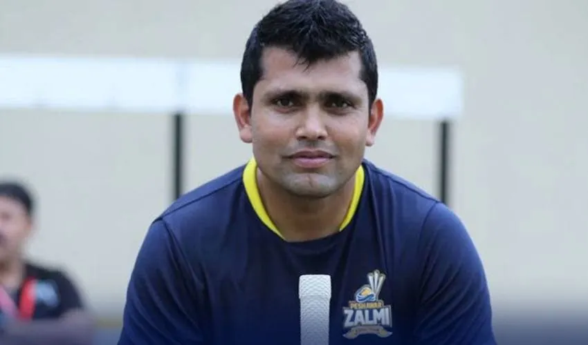 kamran-akmal جس کی ٹی ٹوئنٹی ٹیم میں جگہ نہیں بنتی، اسے کپتان بنادیا گیا: کامران اکمل