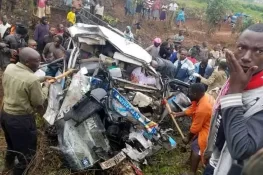 یوگنڈا میں ہائی وے پر خوفناک ٹریفک حادثہ، 63 افراد جاں بحق