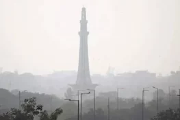 لاہور میں سموگ کی شدت، شہریوں کی صحت پر خطرات