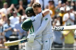 پہلا ٹیسٹ: جنوبی افریقہ کی محتاط بیٹنگ، چائے کے وقفے تک 2 وکٹوں پر 112 رنز