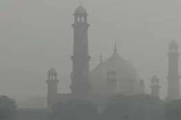 لاہور ایک بار پھر دنیا کے آلودہ ترین شہروں میں سرفہرست