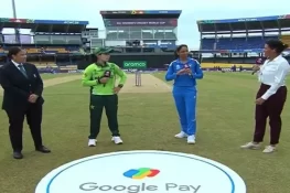 آئی سی سی ویمنز ورلڈ کپ: پاکستان کا بھارت کیخلاف ٹاس جیت کر فیلڈنگ کا فیصلہ