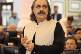 علی امین گنڈاپور کا ہاتھ سے لکھا استعفا، آج دوبارہ گورنر کو بھیجا جائے گا