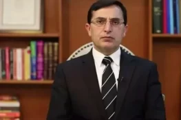 این ایف سی ایوارڈ میں مداخلت اور اختیارات کی تقسیم سے وفاق کو خطرہ لاحق ہوگا، بیرسٹر گوہر