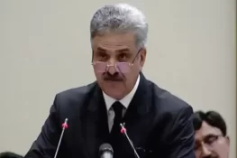 ریٹائرڈ ججز اور سینئر وکلا نے چیف جسٹس کو لکھا خط