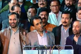 ایم کیو ایم پاکستان کے رکن قومی اسمبلی نے کراچی کو وفاق کے حوالے کرنے کا مطالبہ کر دیا