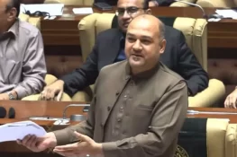 سندھ اسمبلی اجلاس: اپوزیشن کا کراچی میں ای چالان کی رقم کم کرنے کا مطالبہ