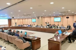 وفاقی کابینہ کا اجلاس کل طلب، 27ویں آئینی ترمیم منظوری کے لیے پیش کیے جانے کا امکان