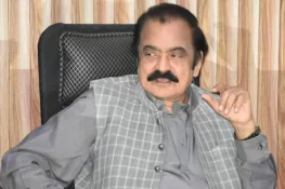 آرٹیکل 243 اور آئینی عدالت پر اتفاق رائے، آئینی ترمیم پر آج حتمی پیش رفت متوقع: رانا ثناء اللّٰہ