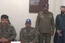 جہلم میں غفلت اور لاپرواہی سے گاڑی چلا کر شہری کو زخمی کرنے والا ملزم گرفتار