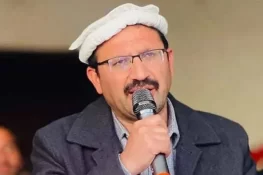 ہم چاہتے ہیں کہ ادارے ہمارے ساتھ بیٹھیں، پی ٹی آئی مذاکرات کے لیے تیار ہے: جنید اکبر