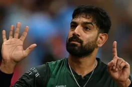 آئی سی سی نے حارث رؤف پر 2 میچز کی پابندی اور جرمانہ عائد کردیا