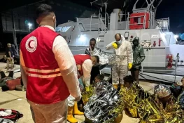 لیبیا کے ساحل پر تارکین وطن کی دو کشتیاں الٹ گئیں، 4 ہلاک