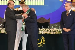 صدر مملکت نے اردن کے شاہ عبداللہ کو اعلیٰ ترین سول ایوارڈ نشان پاکستان سے نواز دیا