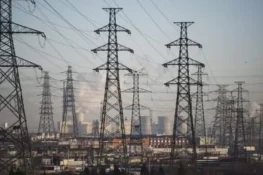 سرکاری محکموں پر بجلی کے واجب الادا بل 2.7 کھرب روپے سے تجاوز کر گئے