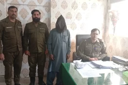 کھاریاں سرکل میں منشیات فروشوں کے خلاف کارروائیاں، 3 ملزمان گرفتار